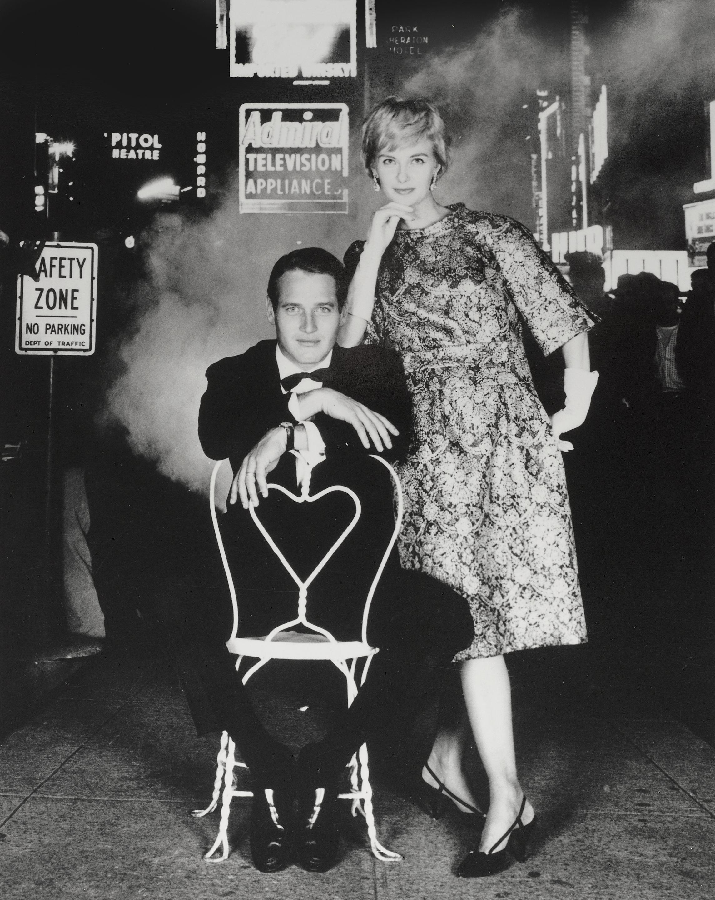 William helburn - Paul Newman and Joanne Woodward, Times Square, NY