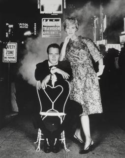 William helburn - Paul Newman and Joanne Woodward, Times Square, NY