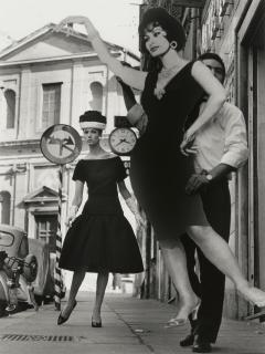 William Klein - Simone + Sophia Loren, Rome, 1960