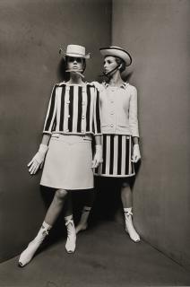Willy Rizzo - Mannequins habillées en Courrèges, Paris, 1965