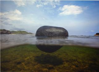 Wimo Ambala Bayang - Holy