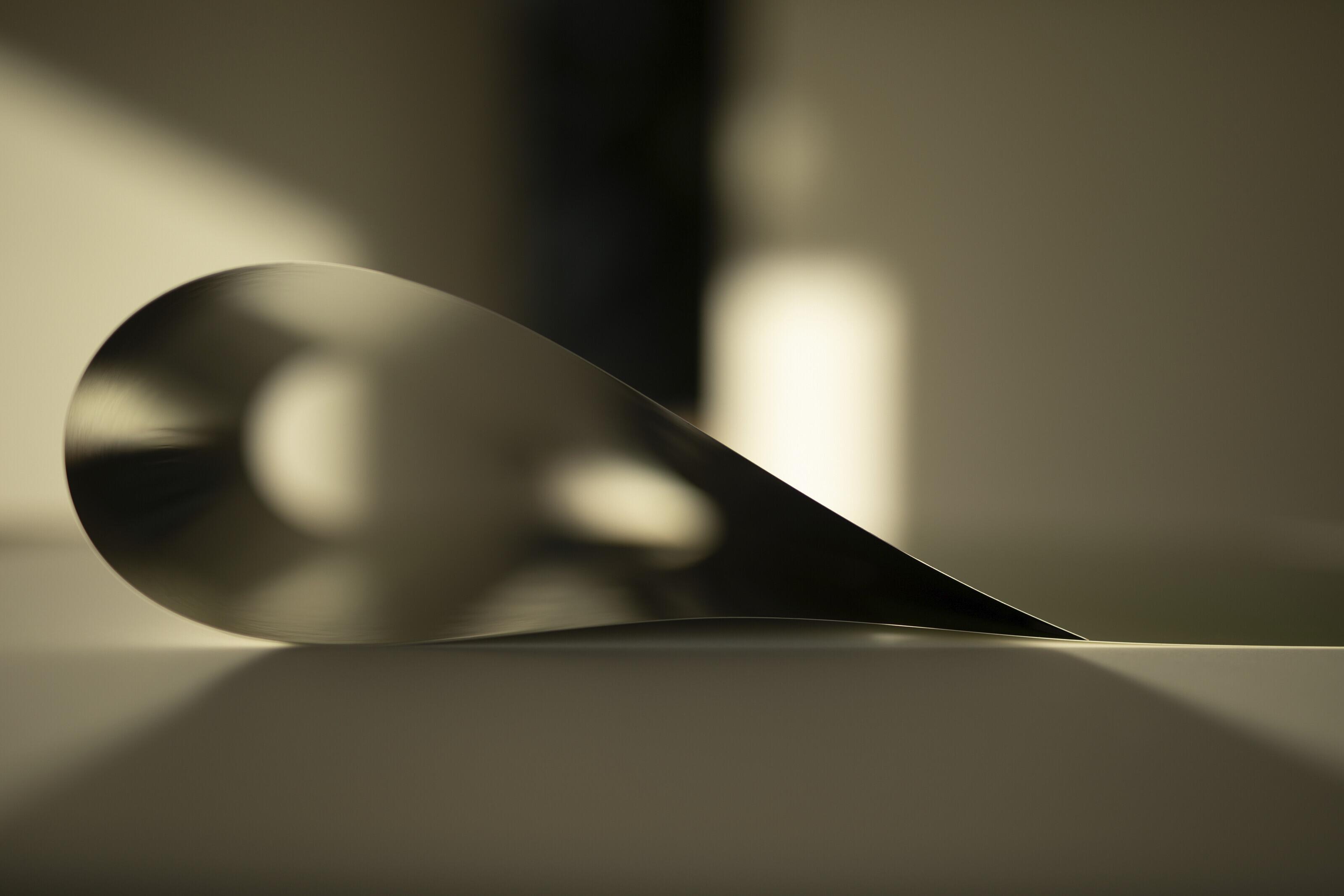 Wolfgang Tillmans - paper drop (passage) IV