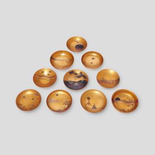 Yamada Jokasai - A set of ten lacquer sake cups in a carrying case