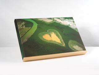 Yann Arthus Bertrand - La Grande Terre, 2007