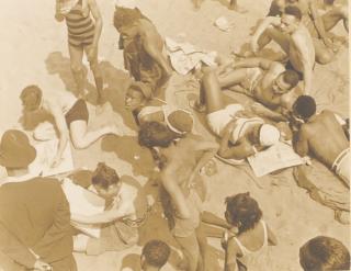 Yasou Kuniyoshi - Coney Island, 1938