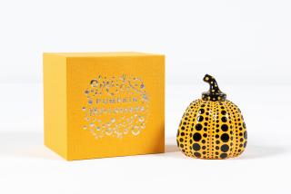 Yayoi Kusama - Pumkin, Black and Yellow