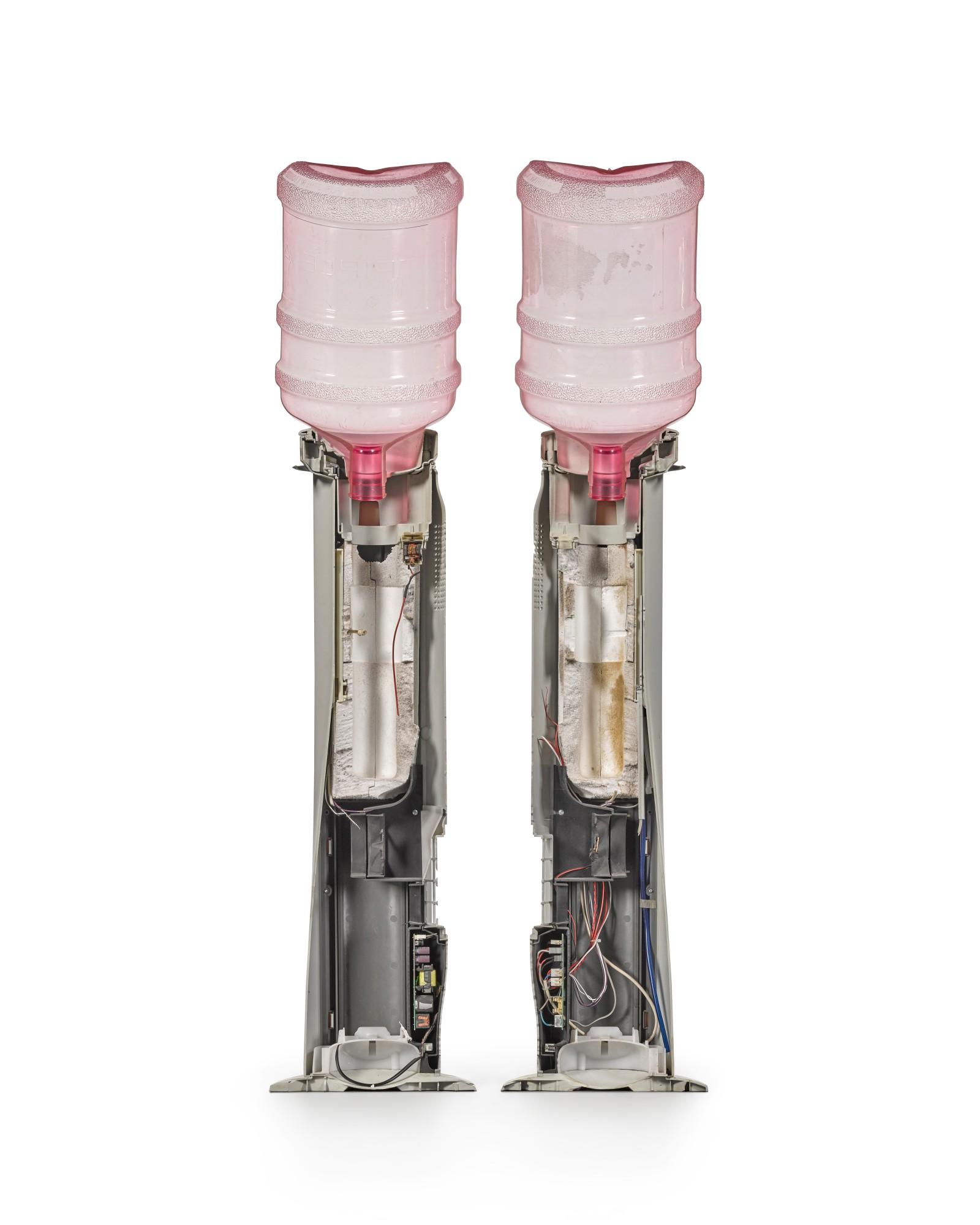 Yngve Holen - Untitled