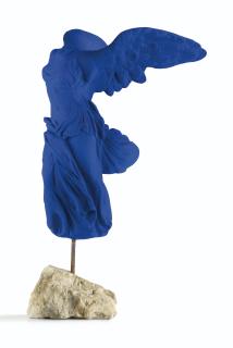 Yves Klein - La Victoire De Samothrace