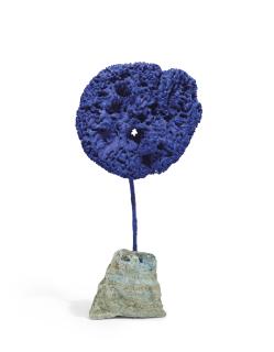 Yves Klein - Sculpture Éponge bleue sans titre, (SE 244)