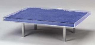 Yves Klein - Table Bleu