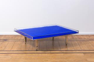 Yves Klein - Table bleue IKB, 1962