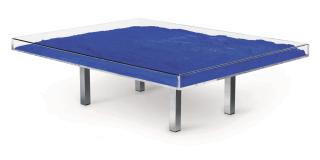 Yves Klein - Table Bleue
