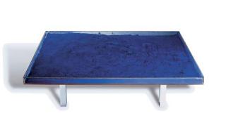 Yves Klein - Table bleue
