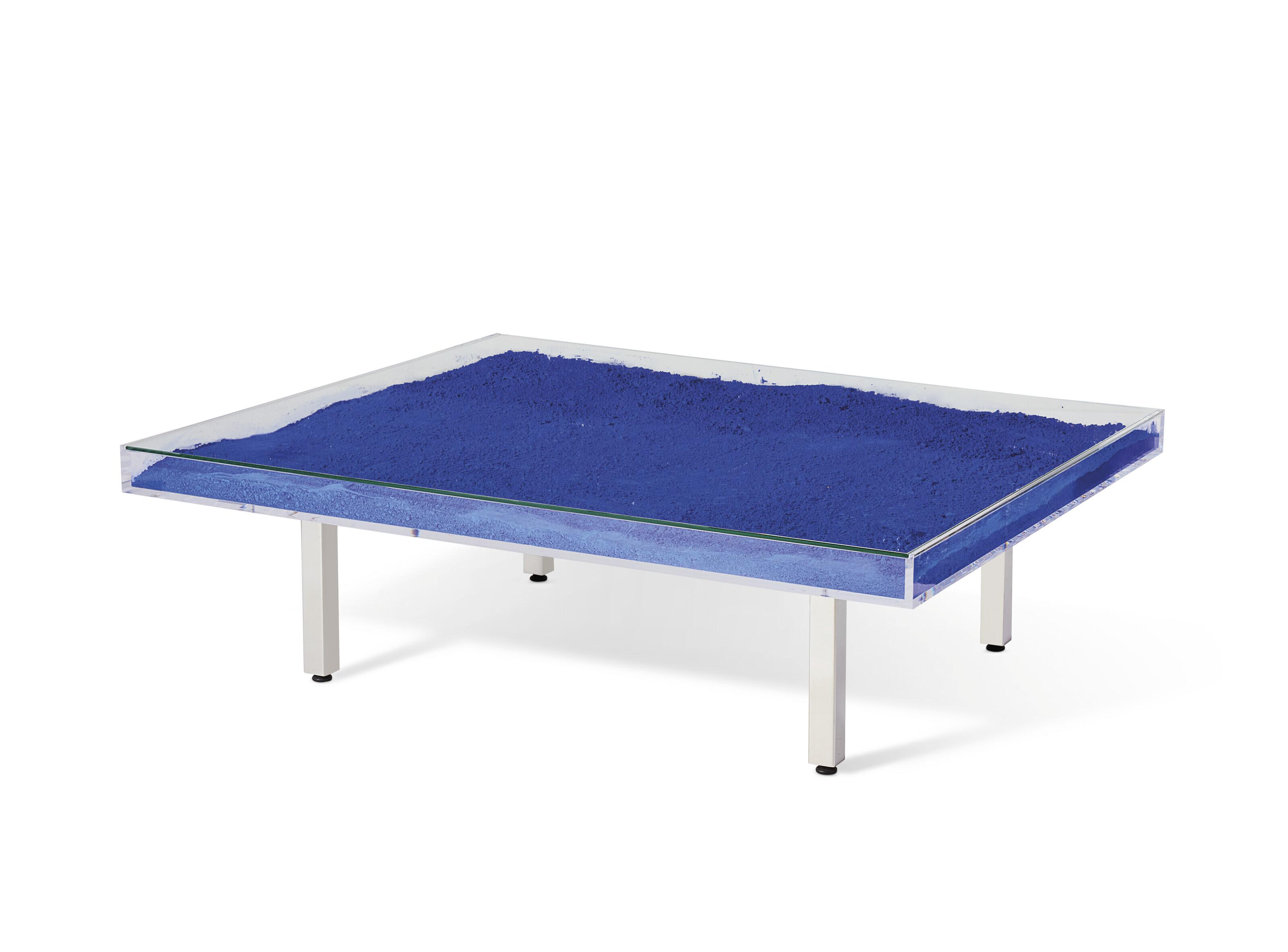 Yves Klein - Table IKB ®