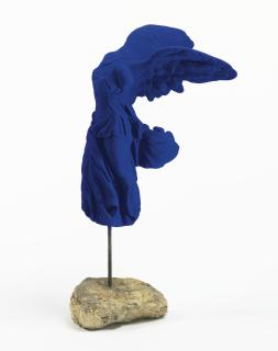 Yves Klein - Victoire De Samothrace