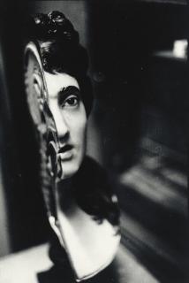 Zoe Leonard - Anatomical Model of a Woman\'s Head Crying, 1993